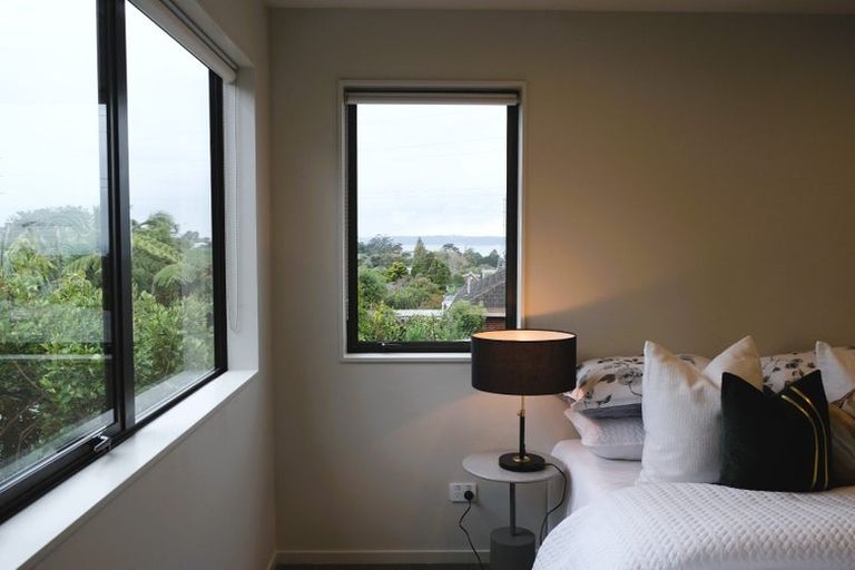 Photo of property in 46d Tiroroa Avenue, Te Atatu South, Auckland, 0610