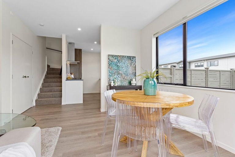 Photo of property in 18 Katikati Drive, Manurewa, Auckland, 2102