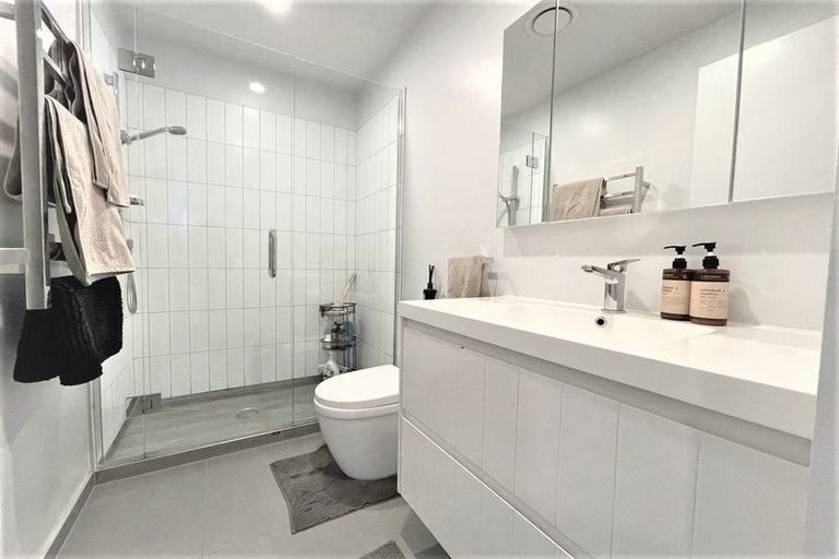 Photo of property in 111/81 Mapou Road, Hobsonville, Auckland, 0616