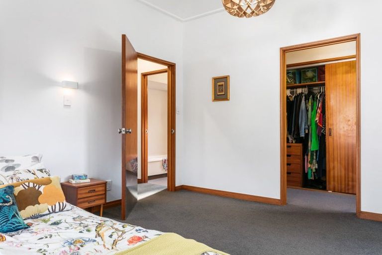 Photo of property in 43 Moana Road, Okitu, Gisborne, 4010