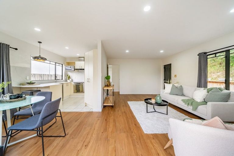 Photo of property in 288 Grounsell Crescent, Belmont, Lower Hutt, 5010