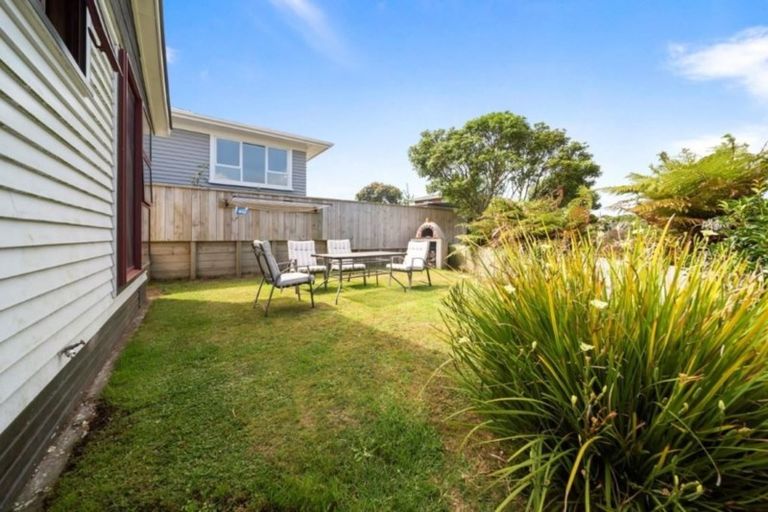 Photo of property in 158b Tukapa Street, Westown, New Plymouth, 4310
