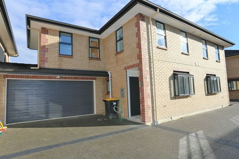 Photo of property in 16 George Street, Riccarton, Christchurch, 8041