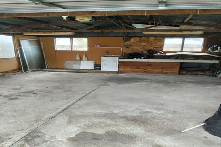 Photo of property in 1/450 Great South Road, Opaheke, Papakura, 2113