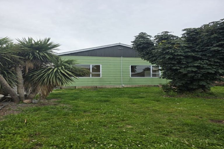 Photo of property in 86 Mcmurdo Street, Tinwald, Ashburton, 7700