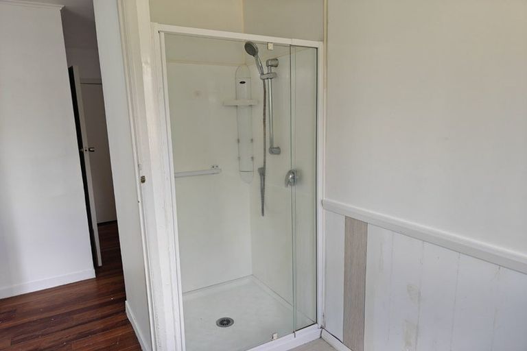 Photo of property in 65 Routley Drive, Glen Eden, Auckland, 0602