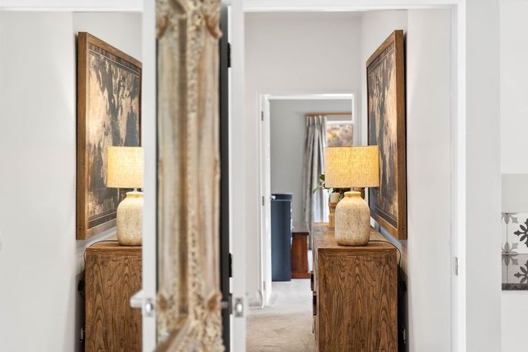 Photo of property in 158 Raumati Road, Raumati Beach, Paraparaumu, 5032