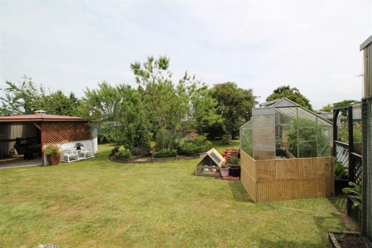 Photo of property in 22 Cairngorm Place, Tokoroa, 3420