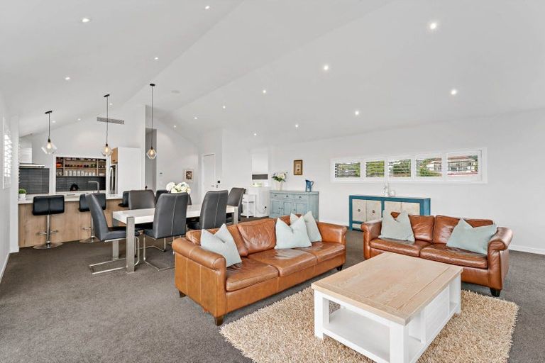 Photo of property in 5/73a The Parade, Bucklands Beach, Auckland, 2012