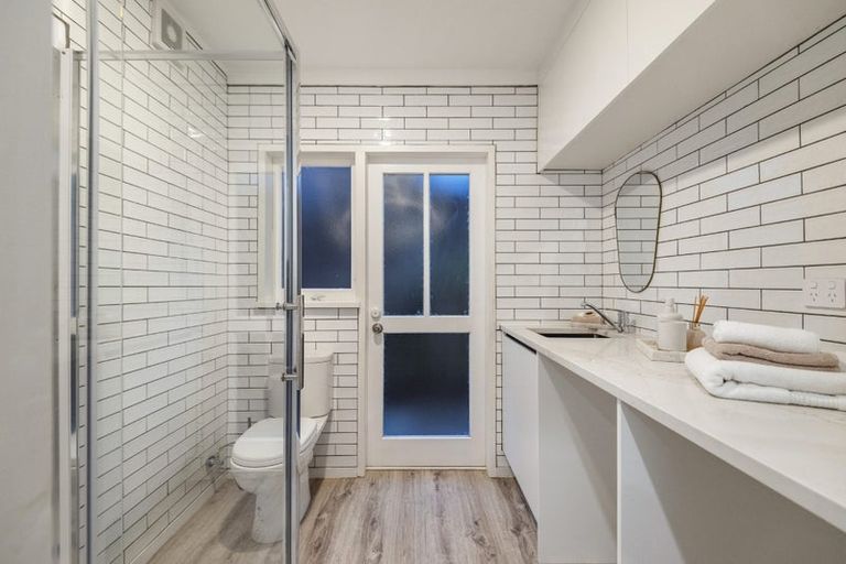 Photo of property in 86 Porritt Avenue, Chatswood, Auckland, 0626