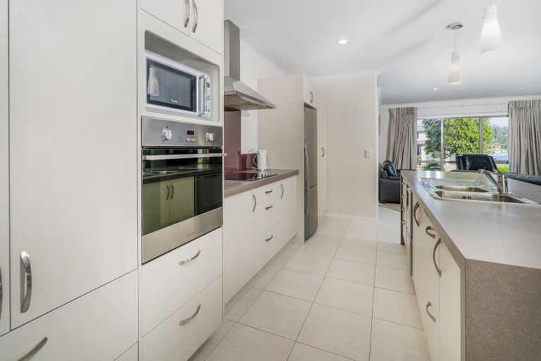 Photo of property in 44 Leeward Drive, Whitianga, 3510