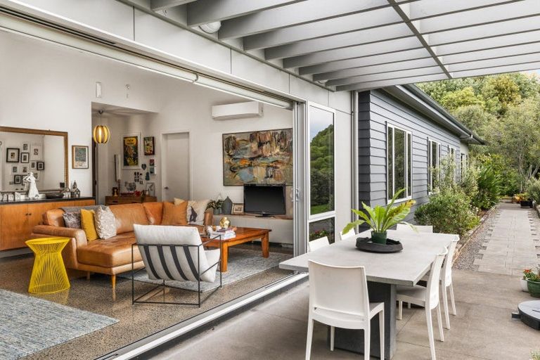 Photo of property in 28 Esk View Road, Eskdale, Napier, 4182