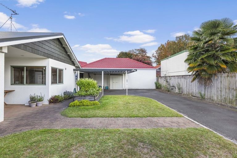 Photo of property in 829u3 Heaphy Terrace, Claudelands, Hamilton, 3214