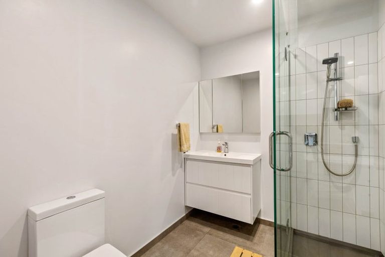 Photo of property in 2/81g Mapou Road, Hobsonville, Auckland, 0616