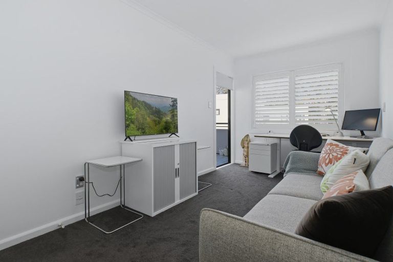 Photo of property in 4/2 Sixth Avenue, Tauranga, 3110