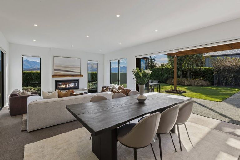 Photo of property in 56 Jacks Point Rise, Jacks Point, Queenstown, 9371