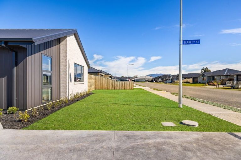 Photo of property in 38 Hilton Drive, Amberley, 7410