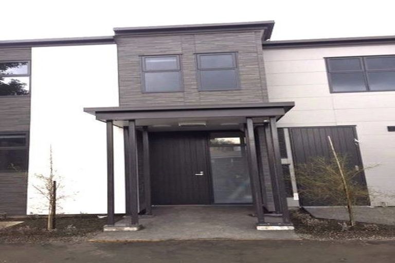 Photo of property in 269 Kilmore Street, Christchurch Central, Christchurch, 8011