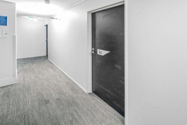 Photo of property in St Peters Apartments, 1c/192 Willis Street, Te Aro, Wellington, 6011