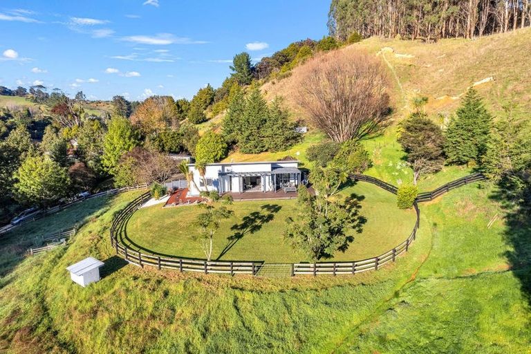 Photo of property in 75c Mick Dillon Road, Tahekeroa, Kaukapakapa, 0873