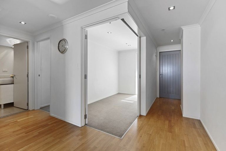 Photo of property in 213/332 Maunganui Road, Mount Maunganui, 3116