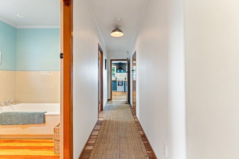 Photo of property in 6 Tainui Street, Castlecliff, Whanganui, 4501