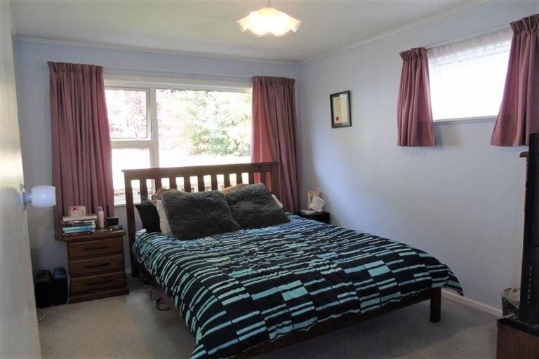 Photo of property in 39b Kowhai Street, Wainuiomata, Lower Hutt, 5014