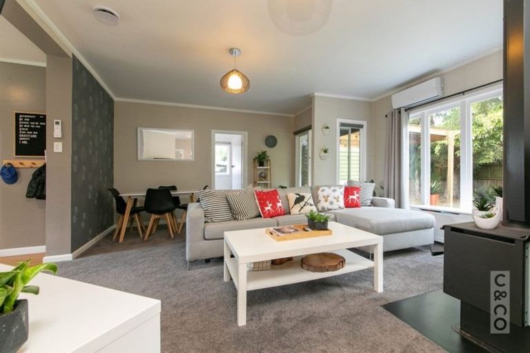 Photo of property in 2 Princes Street, Riverhead, 0820