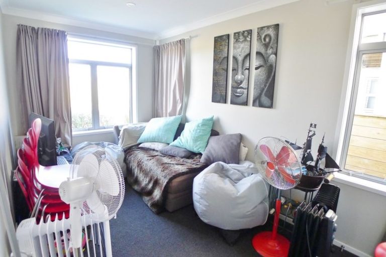 Photo of property in 5 Lockheed Street, Hobsonville, Auckland, 0618