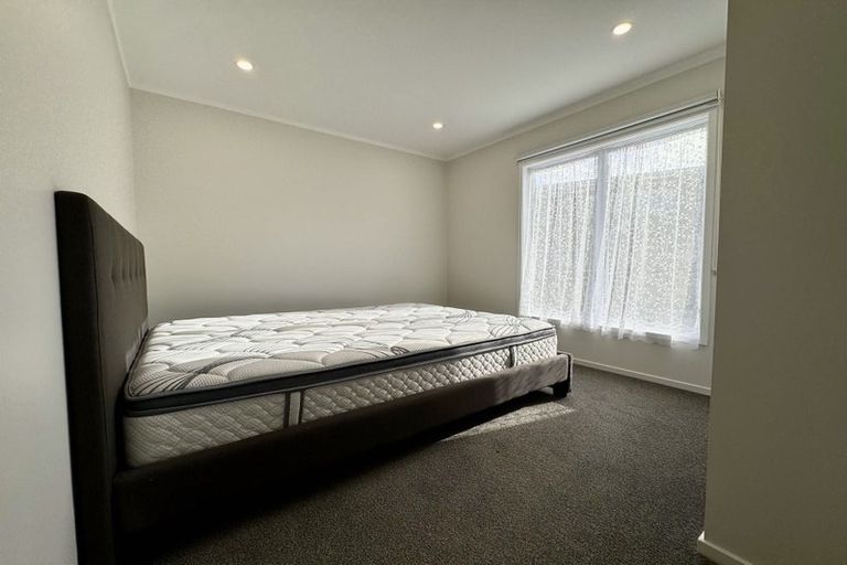 Photo of property in 1/3 Manutara Avenue, Forrest Hill, Auckland, 0620