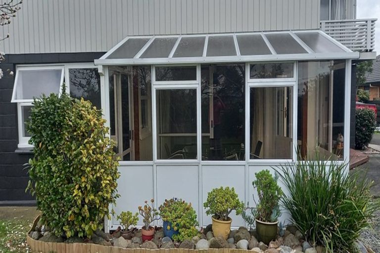 Photo of property in 93 Newcastle Road, Dinsdale, Hamilton, 3204