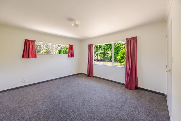Photo of property in 214 Clinton-makaretu Road, Ashley Clinton, Takapau, 4286