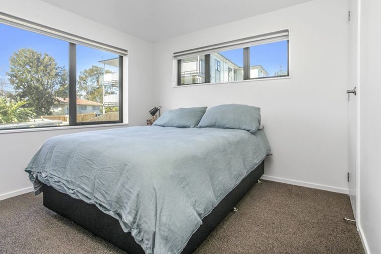 Photo of property in 48b Kemble Close, Mangere, Auckland, 2022