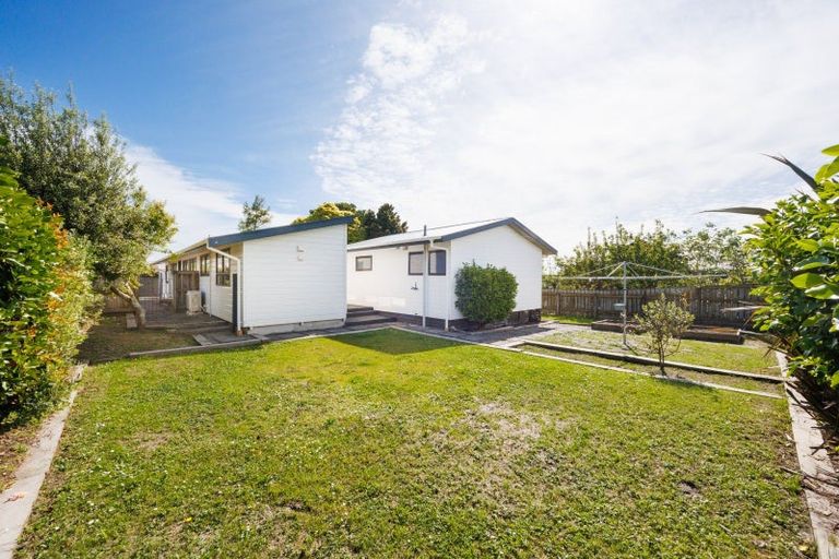 Photo of property in 23 Rata Street, Tokomaru, Palmerston North, 4474