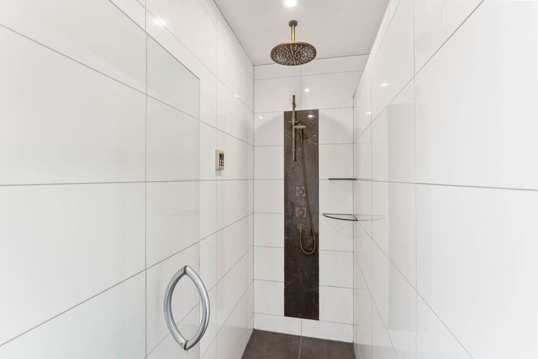 Photo of property in 158 Raumati Road, Raumati Beach, Paraparaumu, 5032