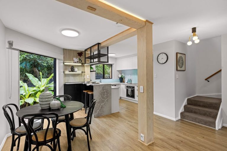 Photo of property in 10/108a Verran Road, Birkdale, Auckland, 0626