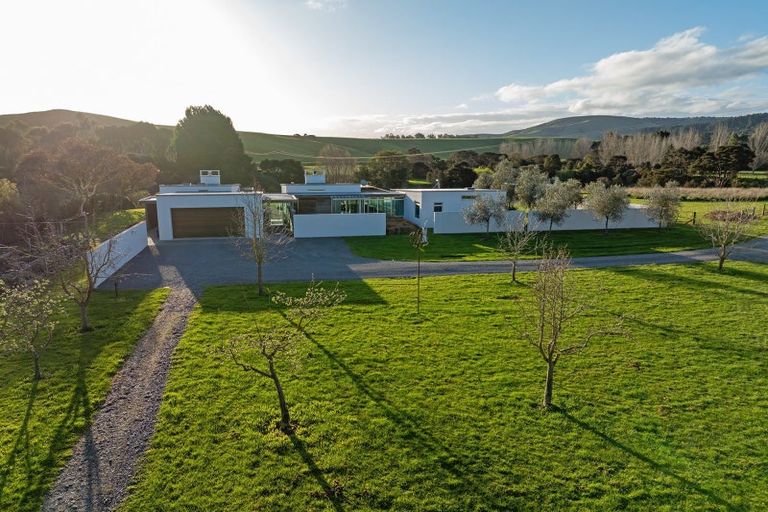 Photo of property in 752 Ponatahi Road, Martinborough, Carterton, 5792