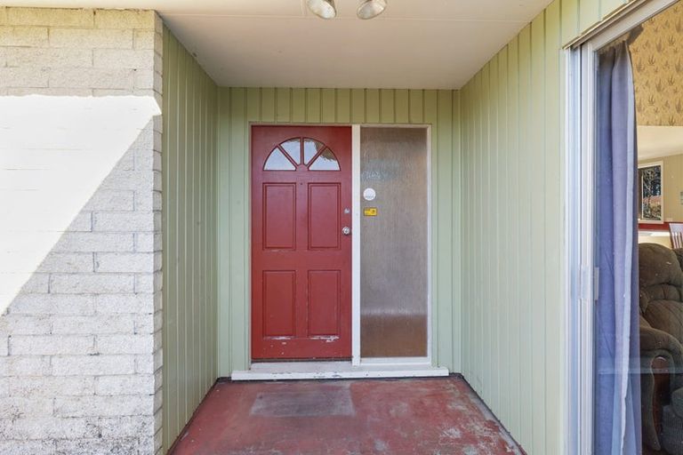 Photo of property in 11 Atkinson Street, Waitara, 4320