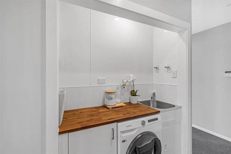 Photo of property in 22 Kendal Avenue, Burnside, Christchurch, 8053