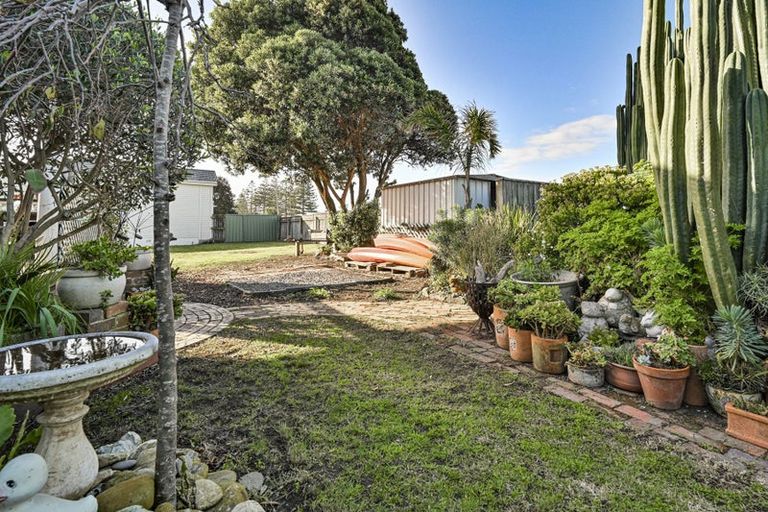 Photo of property in 214 Te Awa Avenue, Awatoto, Napier, 4110