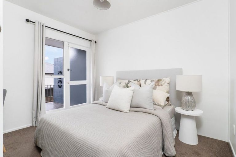 Photo of property in 6/53 Brockworth Place, Riccarton, Christchurch, 8011