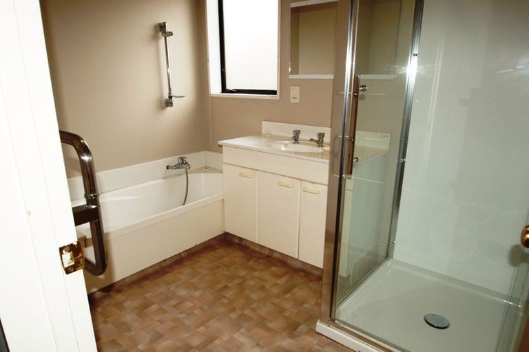 Photo of property in 4/415 Mairehau Road, Parklands, Christchurch, 8083