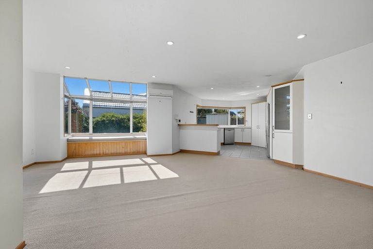 Photo of property in 4 Teal Close, Woolston, Christchurch, 8023