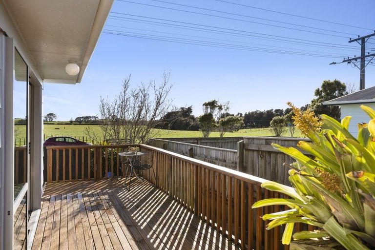 Photo of property in 68 Bayly Street, Waitara, 4320