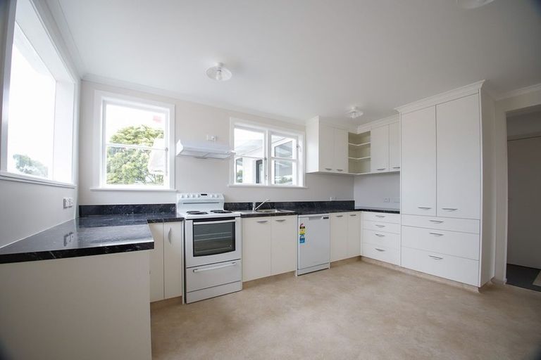 Photo of property in 27f1- Merton Street, Trentham, Upper Hutt, 5018