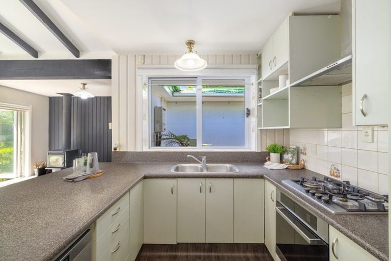 Photo of property in 89 Oakhampton Street, Hornby, Christchurch, 8042