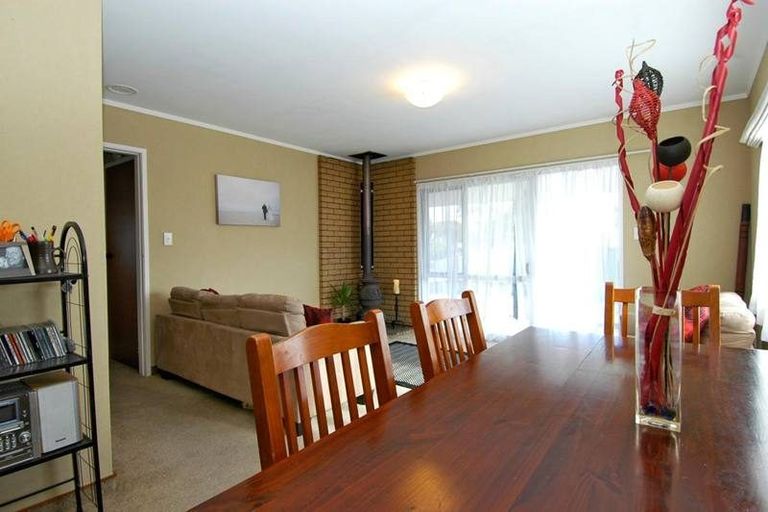 Photo of property in 245 Dickson Road, Papamoa Beach, Papamoa, 3118