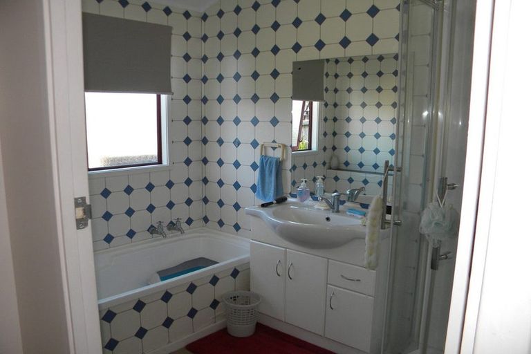 Photo of property in 142 Hiskens Place, Te Awamutu, 3800