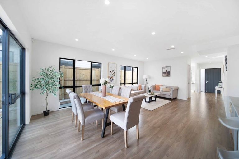 Photo of property in 1a Nola Dawn Avenue, Papakura, 2110