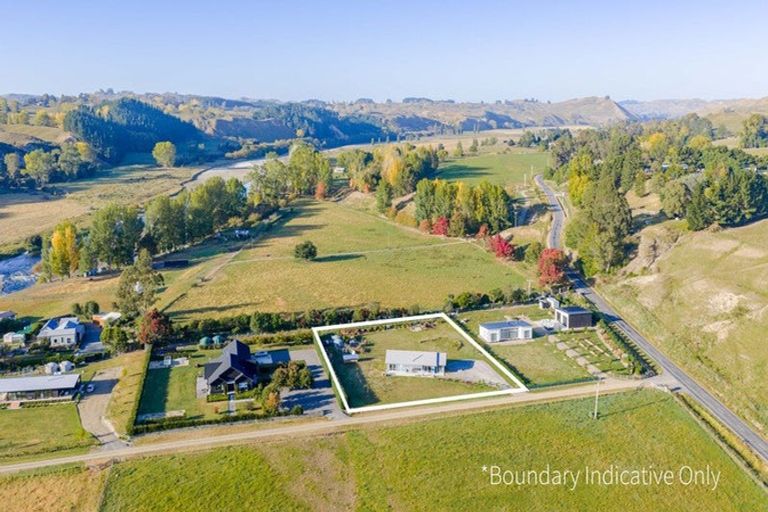 Photo of property in 742b River Road, Otane, 4277